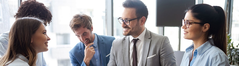 Consultants discussing CFO Advisory Services Consultants discussing CFO Advisory Services